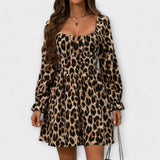 Íde - Chic Leopard Print Dress