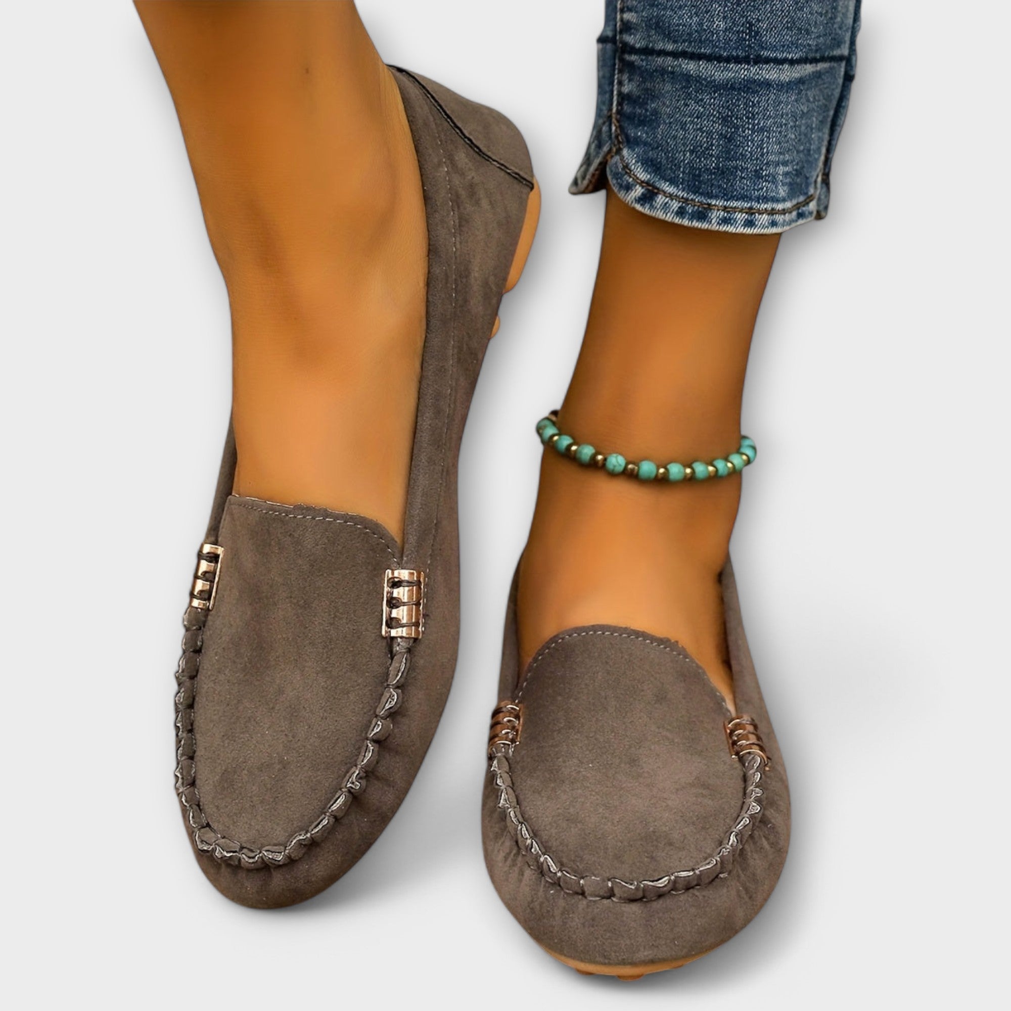 Doireann - Chic Metallic Sneakers