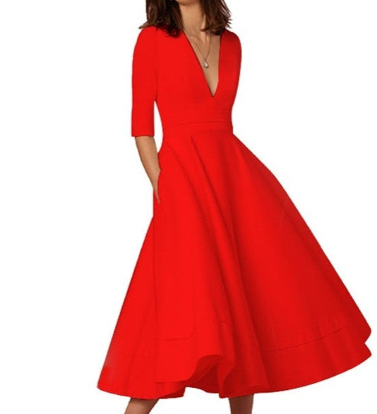 Eileen - Chic Midi Dress
