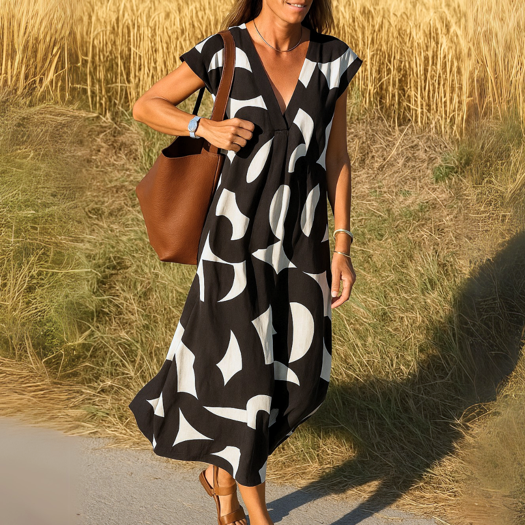 Íde - Graceful Draped Dress