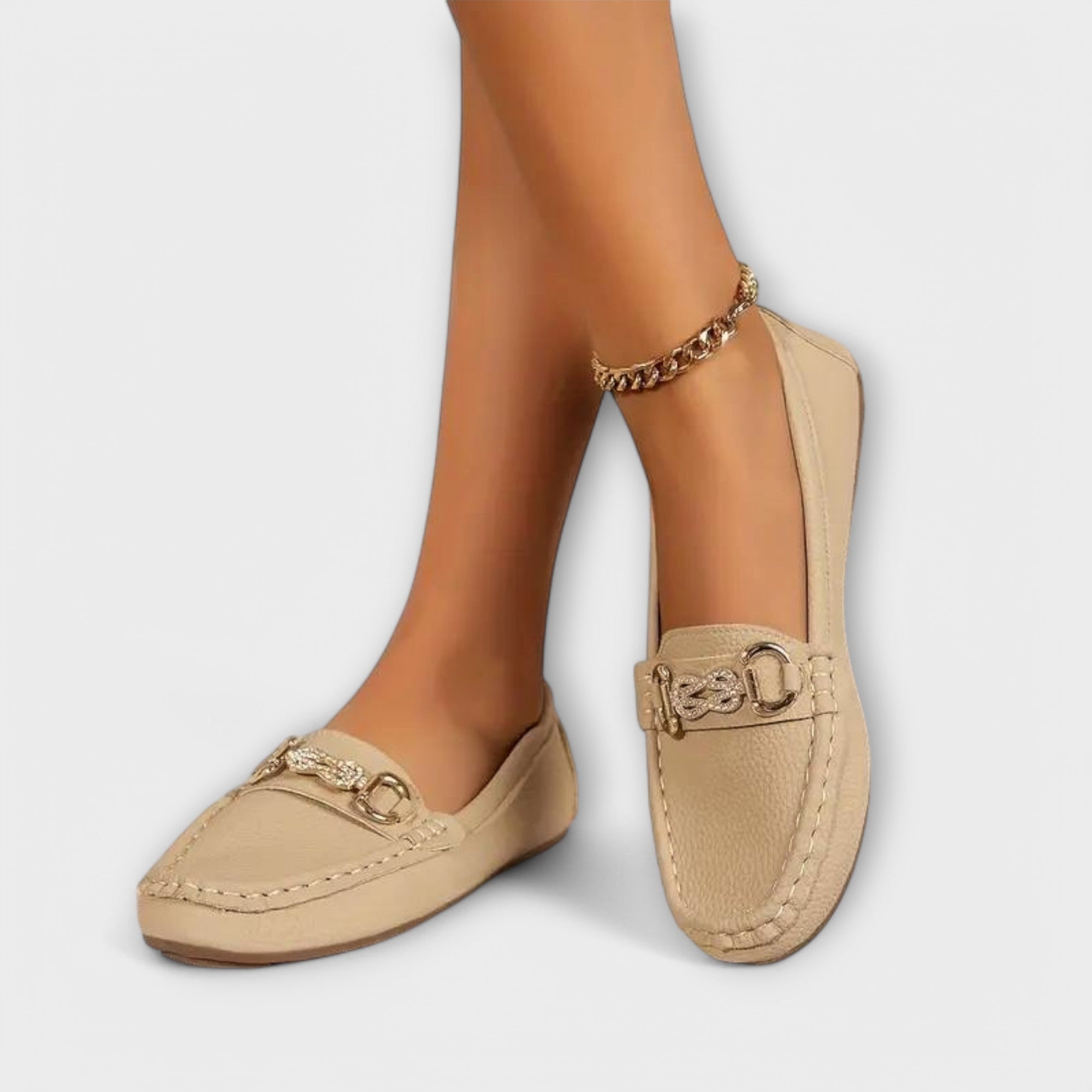 Nóra - Chic and Sophisticated Loafers