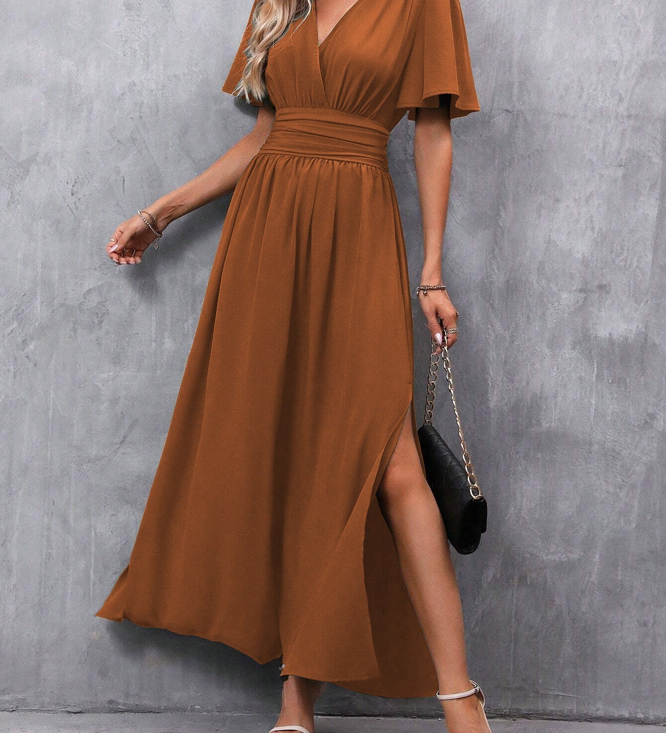 Aoibhe - Sophisticated Maxi Dress