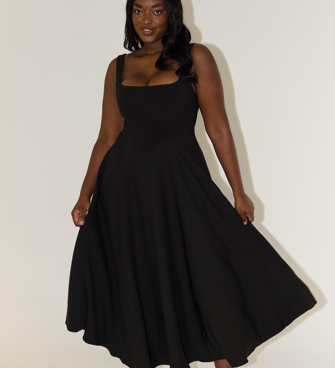 Brighid - Chic Midi Dress