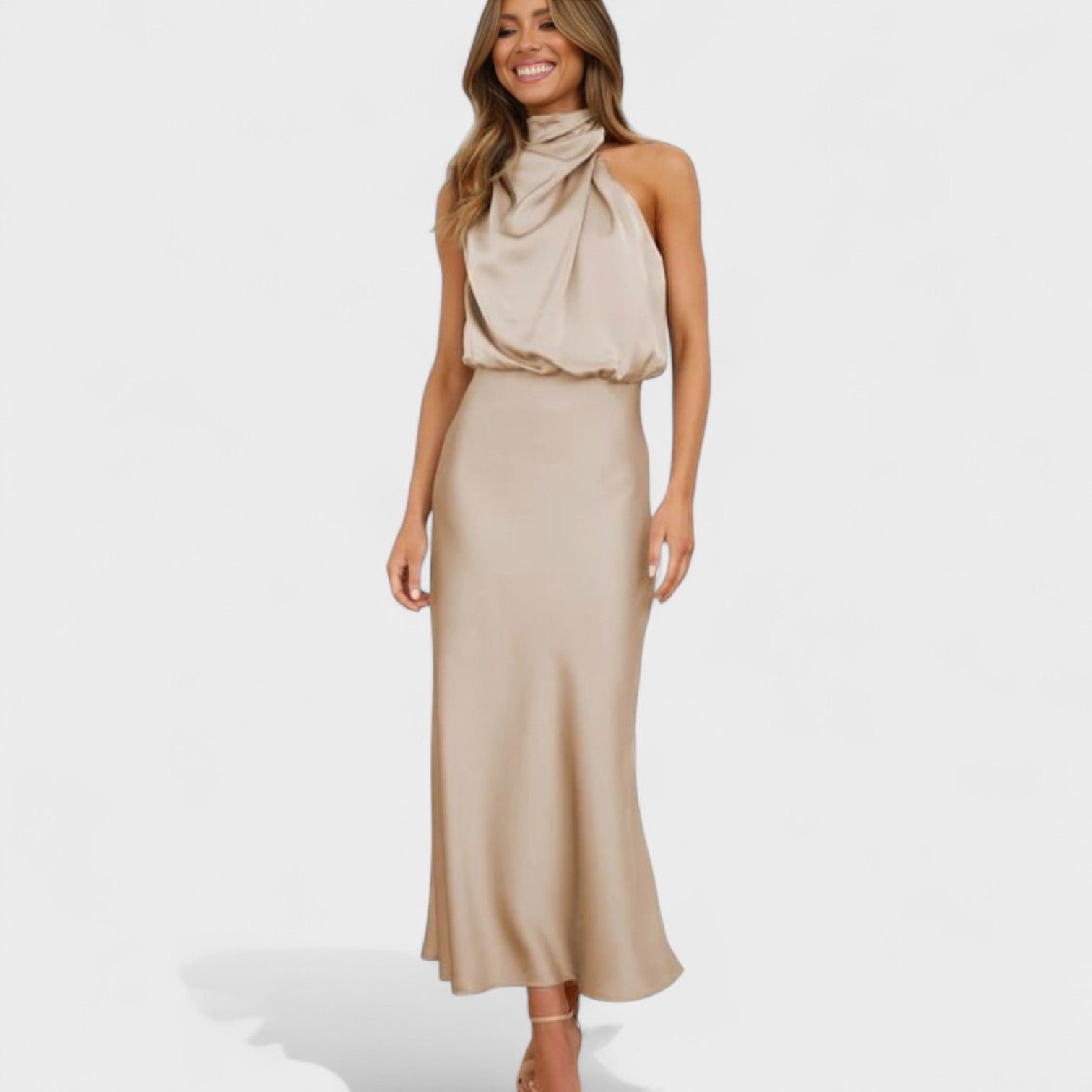 Aingeal - Sophisticated Gown