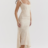Nóra - Chic Maxi Dress
