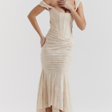 Nóra - Chic Maxi Dress