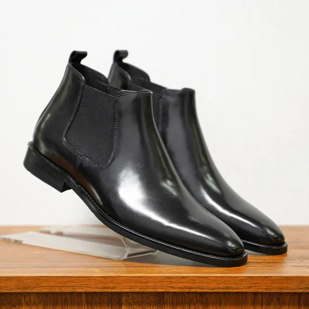 Ciarán - Chic Chelsea Ankle Boots